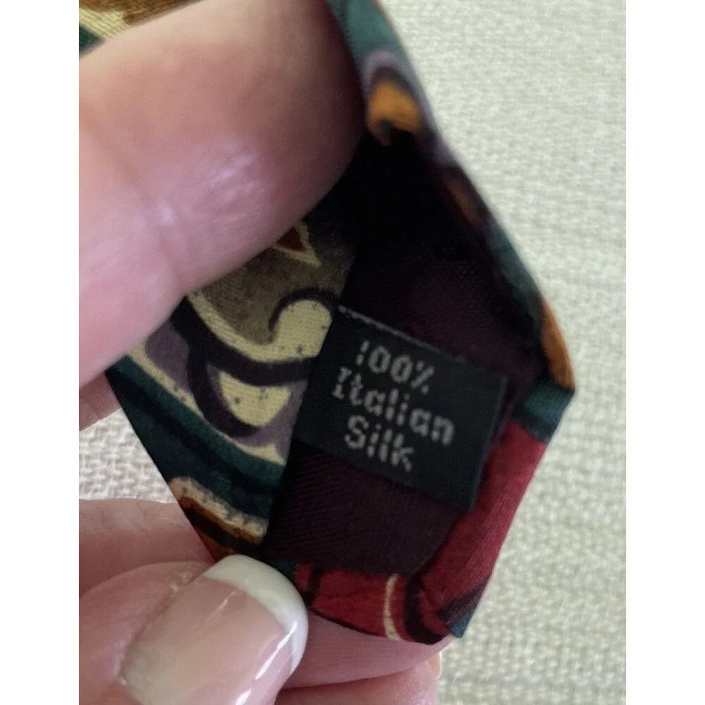 Vintage DON LOPER* BEVERLY HILLS Men's Tie Multi-Color Floral, 100% Italian Silk
